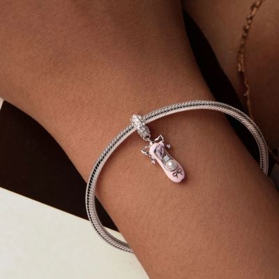 Ballet Shoe with Bow-knot Pendant