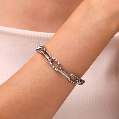 Twist-and-loop Link Chain Bracelet