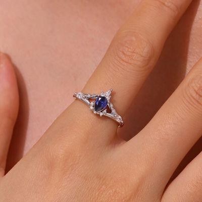 Sapphire Twist Leaf Ring