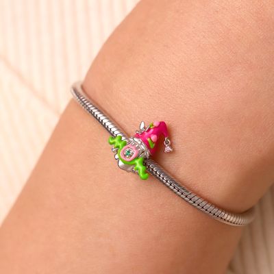 Mom Gnome Floral Charm