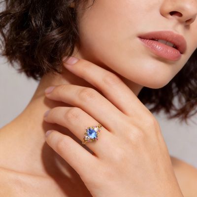 Oval-Cut Engagement Ring